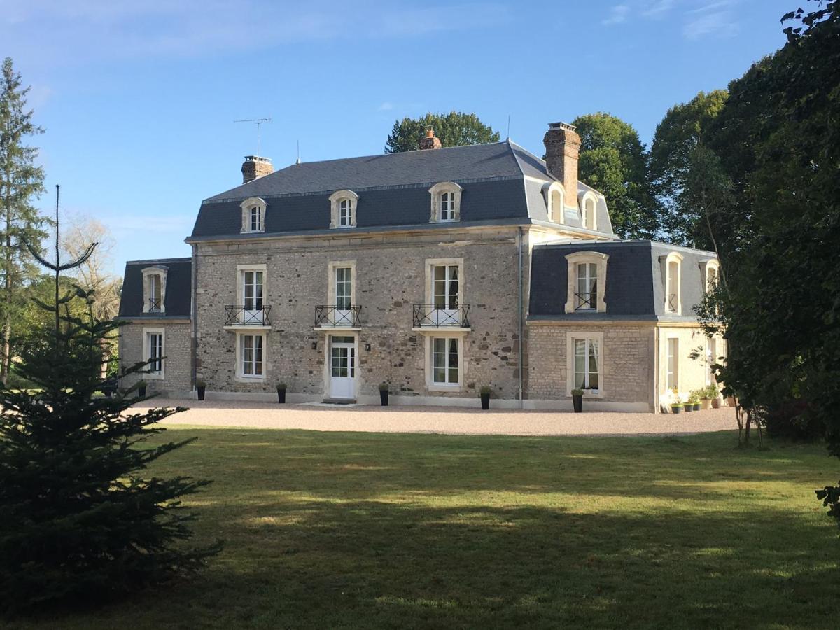 Le Manoir Du Ribardon Acomodação com café da manhã Neuvy-au-Houlme Exterior foto